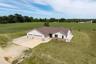 8388 Moeser Ln, Larsen, WI 54947 - Photo 34