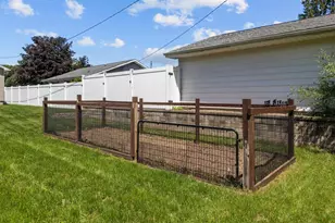 510 N Fulton St, Princeton, WI 54968 - Photo 6