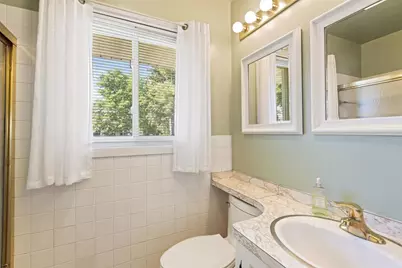 1024 W Hosmer Street, Marinette, WI 54143 - Photo 12