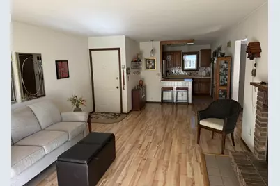 1755 Maricopa Drive #B, Oshkosh, WI 54904 - Photo 6
