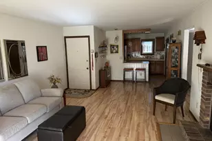 1755 Maricopa Dr, Oshkosh, WI 54904 - Photo 6