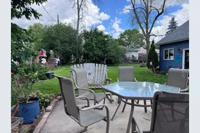 1118 Parkway Boulevard, Two Rivers, WI 54914 - Photo 24