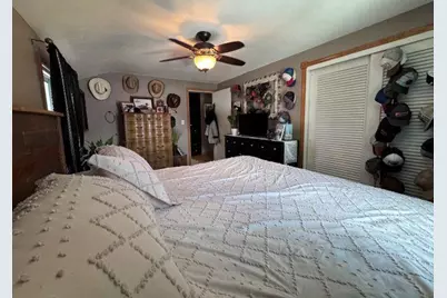 1118 Parkway Boulevard, Two Rivers, WI 54914 - Photo 14