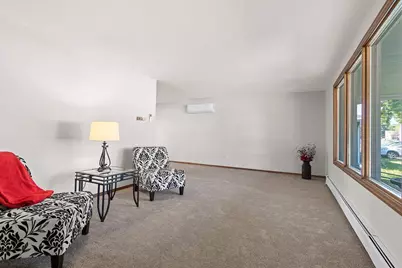 406 St Jude Street, Green Bay, WI 54303 - Photo 8