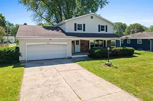406 St Jude St, Green Bay, WI 54303 - Photo 46