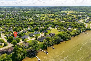 N7864 Edgewater Ct, Sherwood, WI 54169 - Photo 8