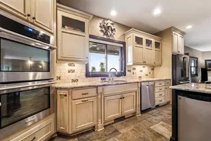 W9071 Black Otter Ct, Hortonville, WI 54944 - Photo 16
