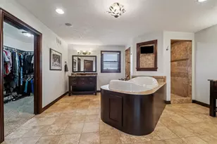 W9071 Black Otter Ct, Hortonville, WI 54944 - Photo 42