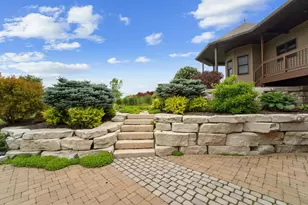 W9071 Black Otter Ct, Hortonville, WI 54944 - Photo 76