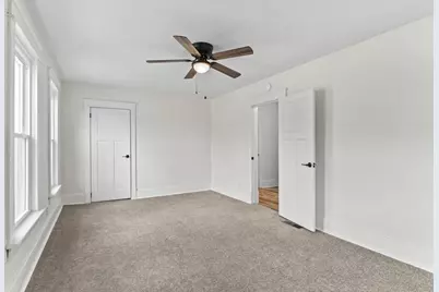 29 W Tennessee Avenue, Oshkosh, WI 54901 - Photo 14