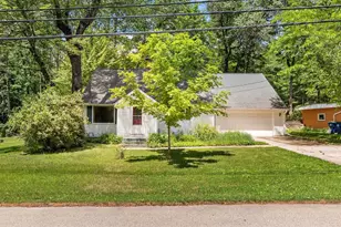 W8306 Cloverleaf Lake Rd, Clintonville, WI 54929 - Photo 4
