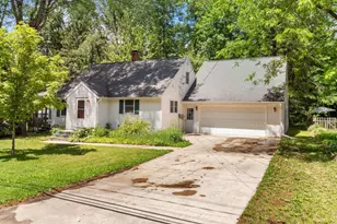 W8306 Cloverleaf Lake Rd, Clintonville, WI 54929 - Photo 1