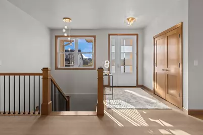 266 E Sweetwater Way, Appleton, WI 54913 - Photo 4