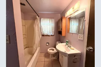 2056 Newberry Avenue, Green Bay, WI 54302 - Photo 10