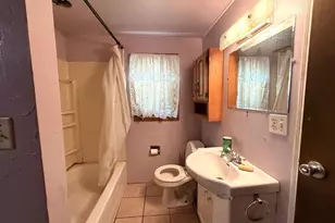 2056 Newberry Ave, Green Bay, WI 54302 - Photo 10