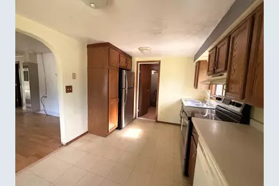 2056 Newberry Avenue, Green Bay, WI 54302 - Photo 4