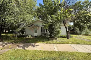 2056 Newberry Ave, Green Bay, WI 54302 - Photo 18