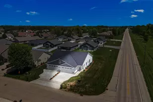 1901 Hidden Hollow Ln, Manitowoc, WI 54220 - Photo 40