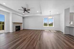 1901 Hidden Hollow Ln, Manitowoc, WI 54220 - Photo 6