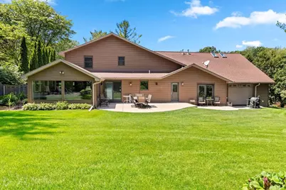 2447 Parkwood Drive, Green Bay, WI 54304 - Photo 50
