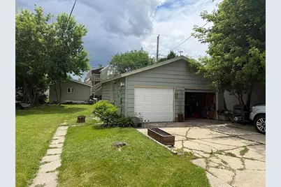 1541 Division Avenue, Sheboygan, WI 53083 - Photo 18
