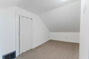 702 W 11th Ave, Oshkosh, WI 54902 - Photo 16