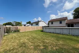 1190 Freedom Ave, Oshkosh, WI 54901 - Photo 18