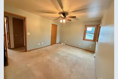 1190 Freedom Avenue, Oshkosh, WI 54901 - Photo 6