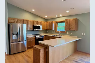 1190 Freedom Avenue, Oshkosh, WI 54901 - Photo 4