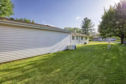 335 Front Street, Pulaski, WI 54162 - Photo 28