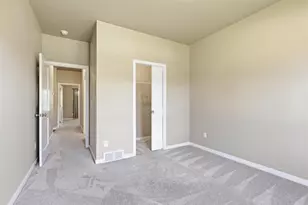 2948 Chrystella Dr, Menasha, WI 54952 - Photo 18