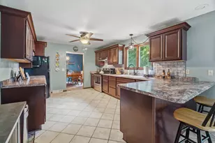 W7719 Chelen Ridge Dr, Van Dyne, WI 54979 - Photo 6