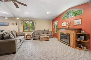 W7719 Chelen Ridge Dr, Van Dyne, WI 54979 - Photo 10