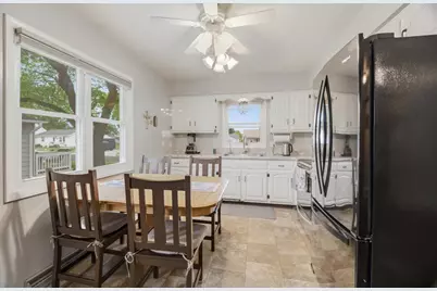 590 E 10th Street, Fond du Lac, WI 54935 - Photo 6