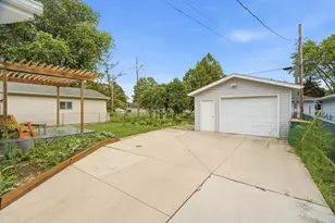 590 E 10th St, Fond du Lac, WI 54935 - Photo 20