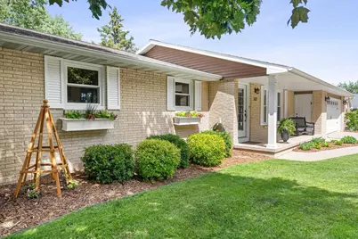 1639 Colony Drive, De Pere, WI 54115 - Photo 4