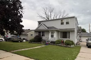 1617 Green St, Manitowoc, WI 54220 - Photo 1