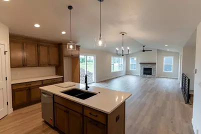W5890 Edgewood Drive, Menasha, WI 54952 - Photo 10