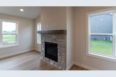 W5890 Edgewood Drive, Menasha, WI 54952 - Photo 30