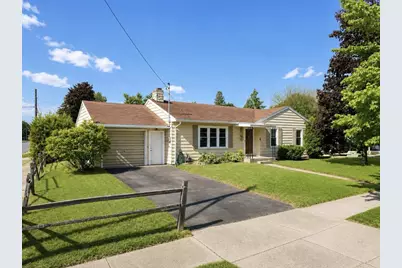 1716 20th Avenue, Menominee, MI 49858 - Photo 2