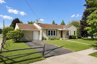 1716 20th Ave, Menominee, MI 49858 - Photo 2