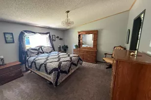W12628 Leopolis Rd, Leopolis, WI 54948 - Photo 10