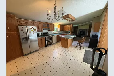W12628 Leopolis Road, Leopolis, WI 54948 - Photo 4