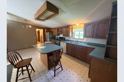 W12628 Leopolis Road, Leopolis, WI 54948 - Photo 6