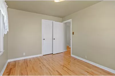 833 N Buchanan Street, Green Bay, WI 54303 - Photo 16