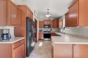 W6115 Sherwood Point Dr, Greenville, WI 54942 - Photo 28