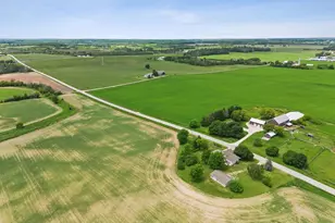 W3387 County Line Rd, Herman, WI 53015 - Photo 34