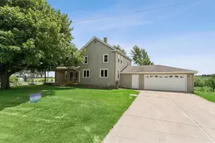 W3387 County Line Rd, Cleveland, WI 53015 - Photo 4