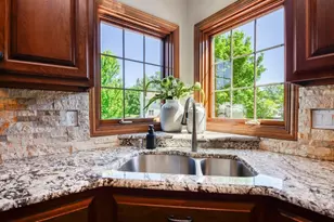 1521 Royal Crown Ct, Green Bay, WI 54313 - Photo 28