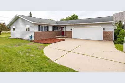 1508 N Leona Street, Appleton, WI 54911 - Photo 1